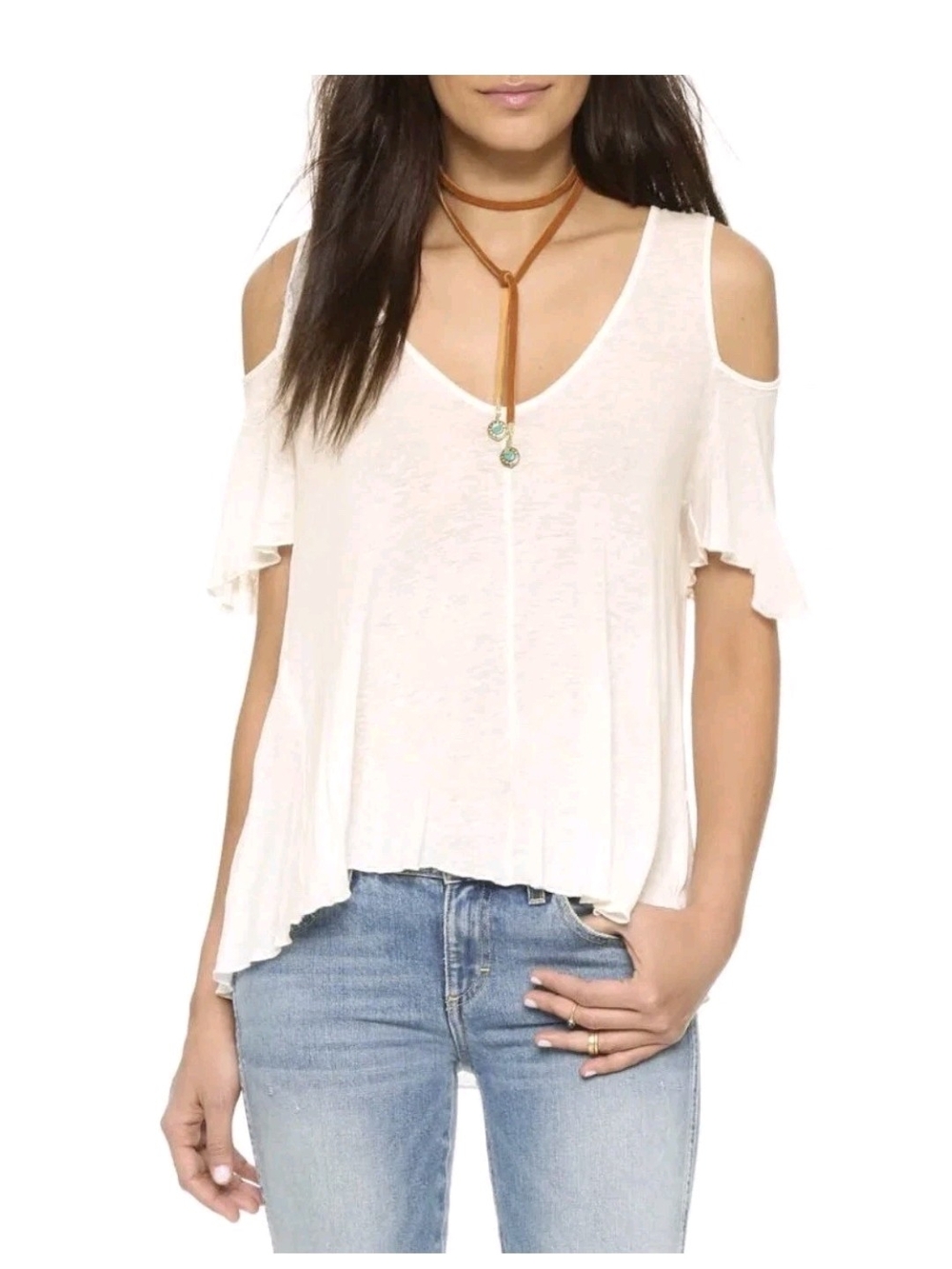 Women’s Cream Cold-Shoulder V-Neck Top